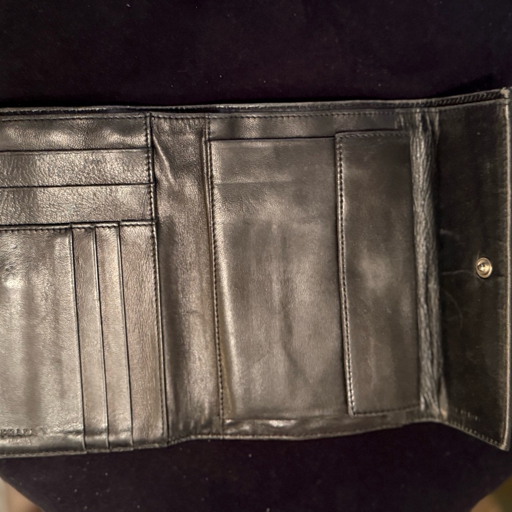 Prada Black Tessuto Nylon Exterior/Lambskin Leather Interior Wallet - Picture 5 of 10